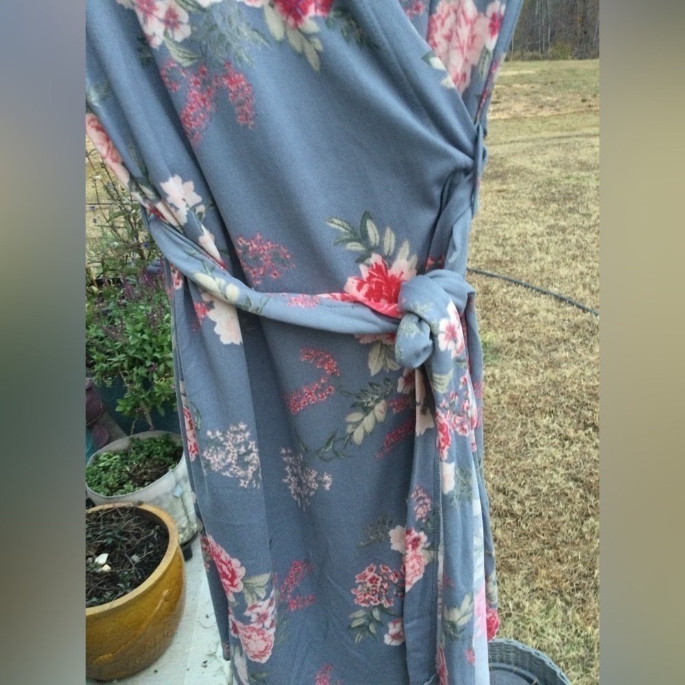 Flora womens Short wrap robe S Small charmeuse floral romantic spa Jersey blue - Picture 13 of 13